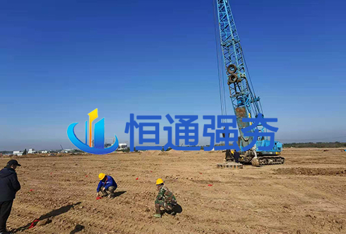 1-21042G0262bP.jpg